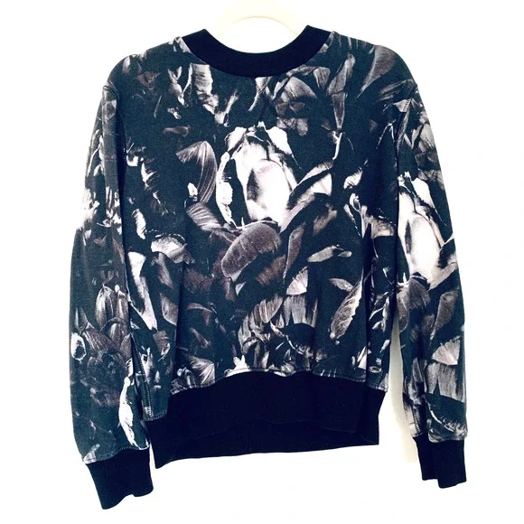 Tシャツ・カットソー +AMBLER+ Flower heart overfit brushed sweatshirt navy AMM110 Floral Embroidered Crew Sweatshirt